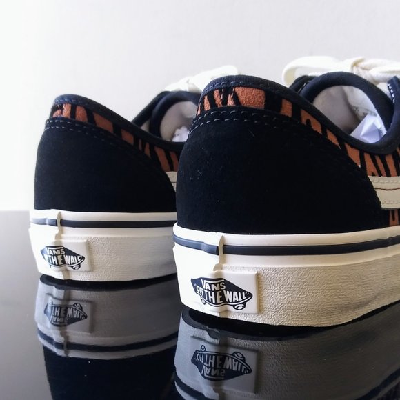 Vans Women's / Unisex Style 36 Decon Sf Leather / Suede Low-Top Sneaker - Picture 6 of 13